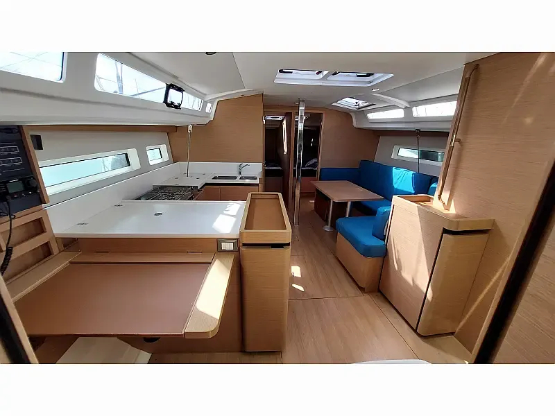 Sun Odyssey 440 (ID=14849) - фото 3