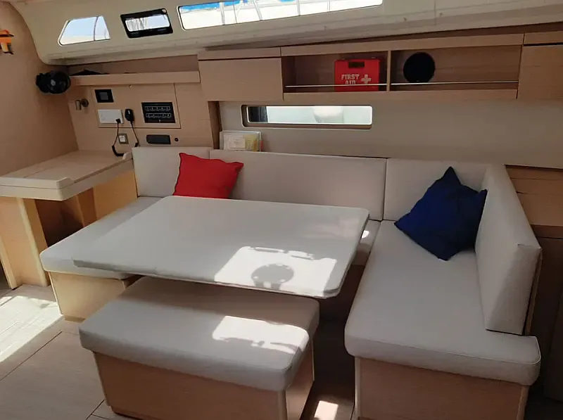 Oceanis 40.1 (ID=14853) - фото 3