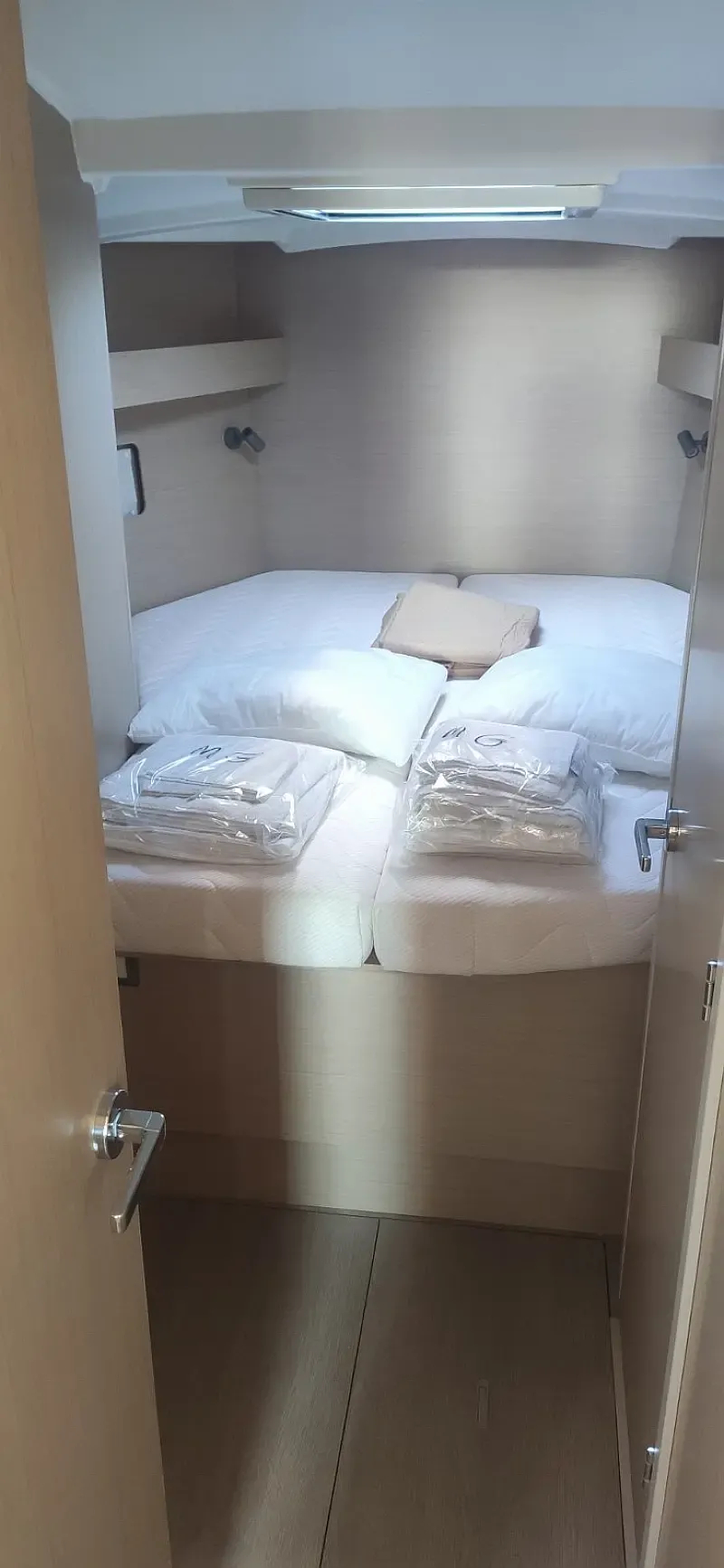 Oceanis 40.1 (ID=14856) - фото 8