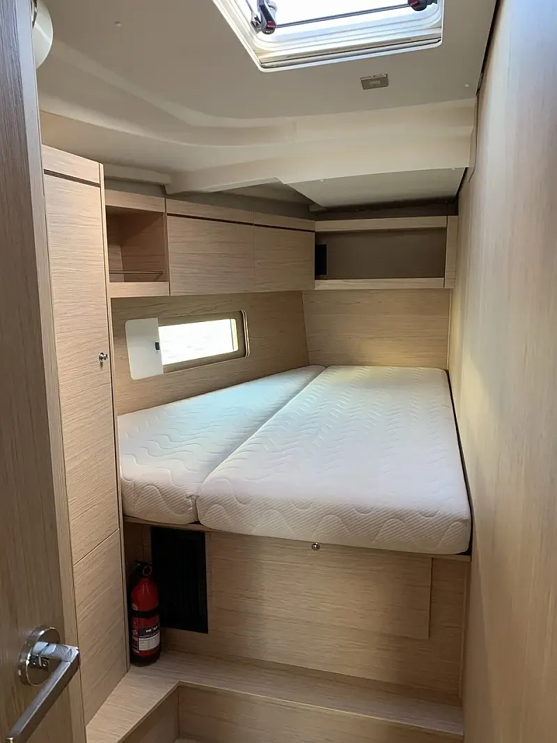 Oceanis 46.1 (ID=15542) - фото 9