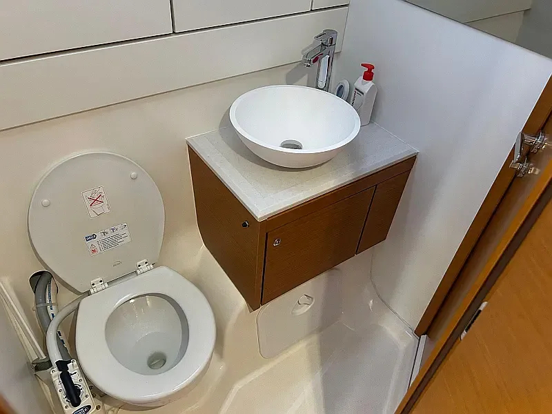 Jeanneau 54 (ID=15658) - фото 7