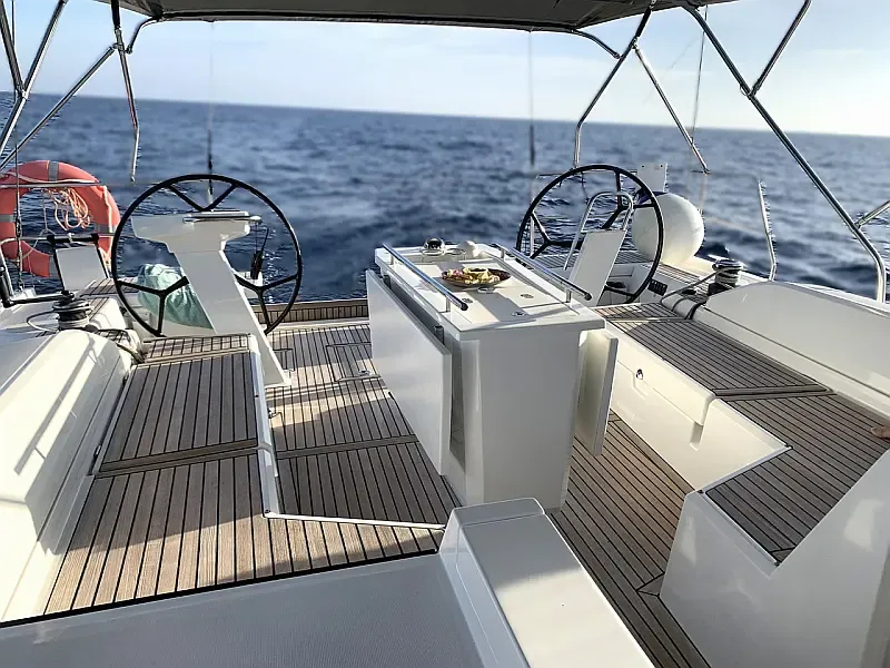 Oceanis 51.1 (ID=15747) - фото 5