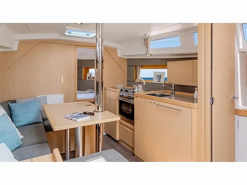 Oceanis 35 (ID=15816) - фото 3