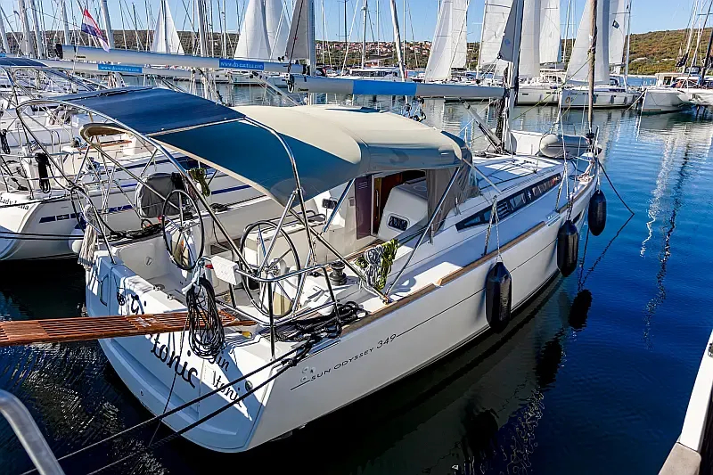 Sun Odyssey 349 (ID=16003) - фото 5