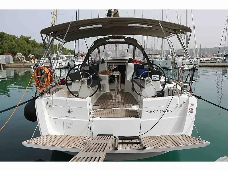 Sun Odyssey 389 (ID=16006)