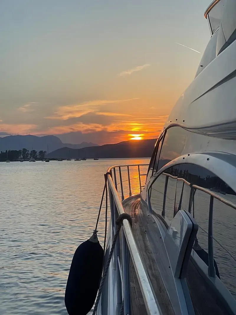 Azimut 64 (ID=16177) - фото 14