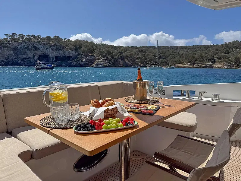 Azimut 64 (ID=16177) - фото 15