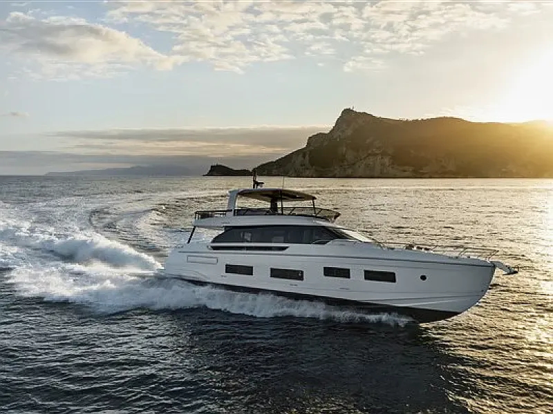 Azimut 82 Fly (ID=16181)