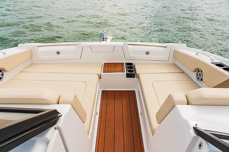 Aquila 32 Sport (ID=16183) - фото 4