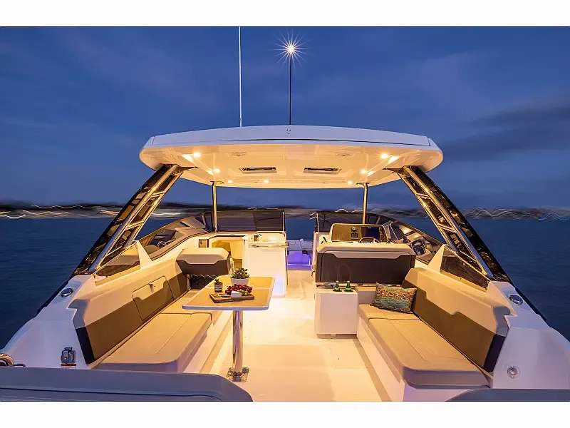 Aquila 32 Sport (ID=16183) - фото 3