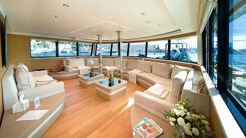 Luxury Motor Yacht (ID=16304) - фото 17