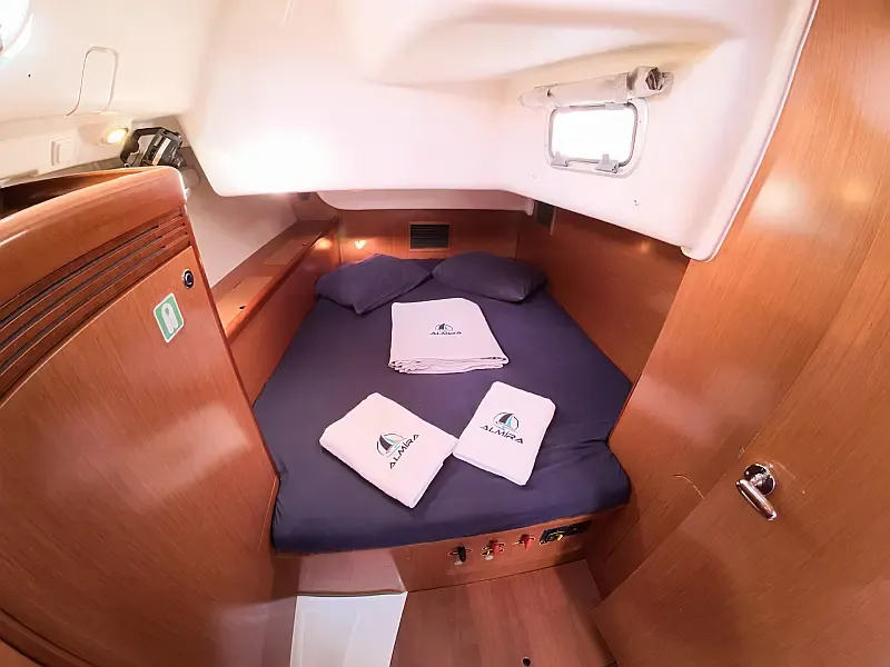 Oceanis 43 (ID=16321) - фото 16