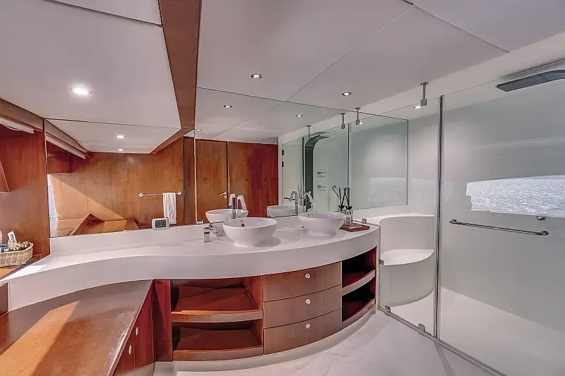 Luxury Motor Yacht (ID=16365) - фото 14