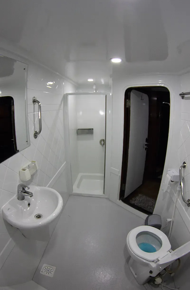 Luxury Motor Yacht (ID=16395) - фото 12