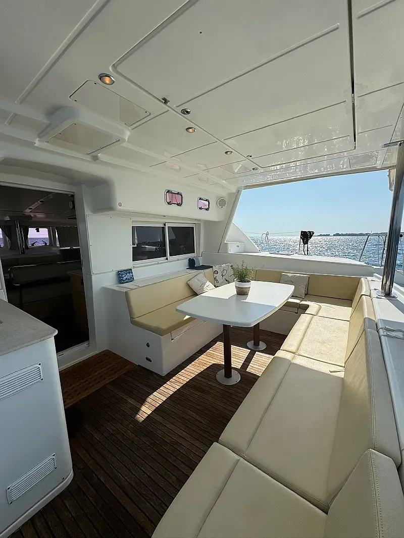 Lagoon 440 (ID=16606) - фото 11