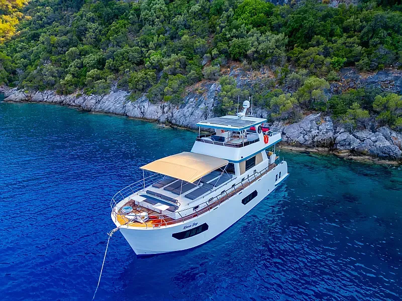 Motoryacht (ID=16660)