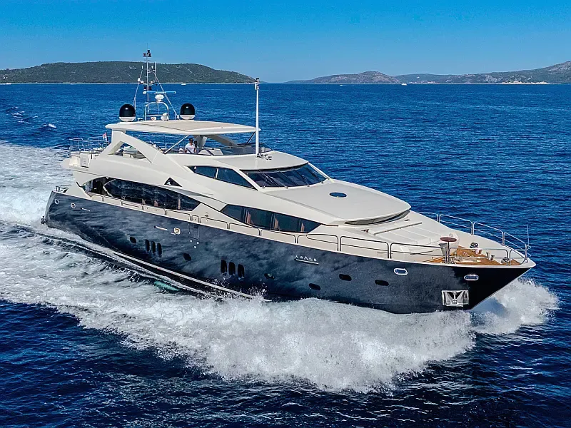 Sunseeker Yacht 34M (ID=16814)