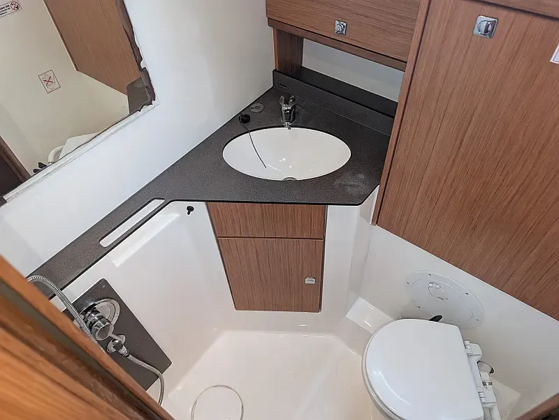 Bavaria Cruiser 34 (ID=17105) - фото 11