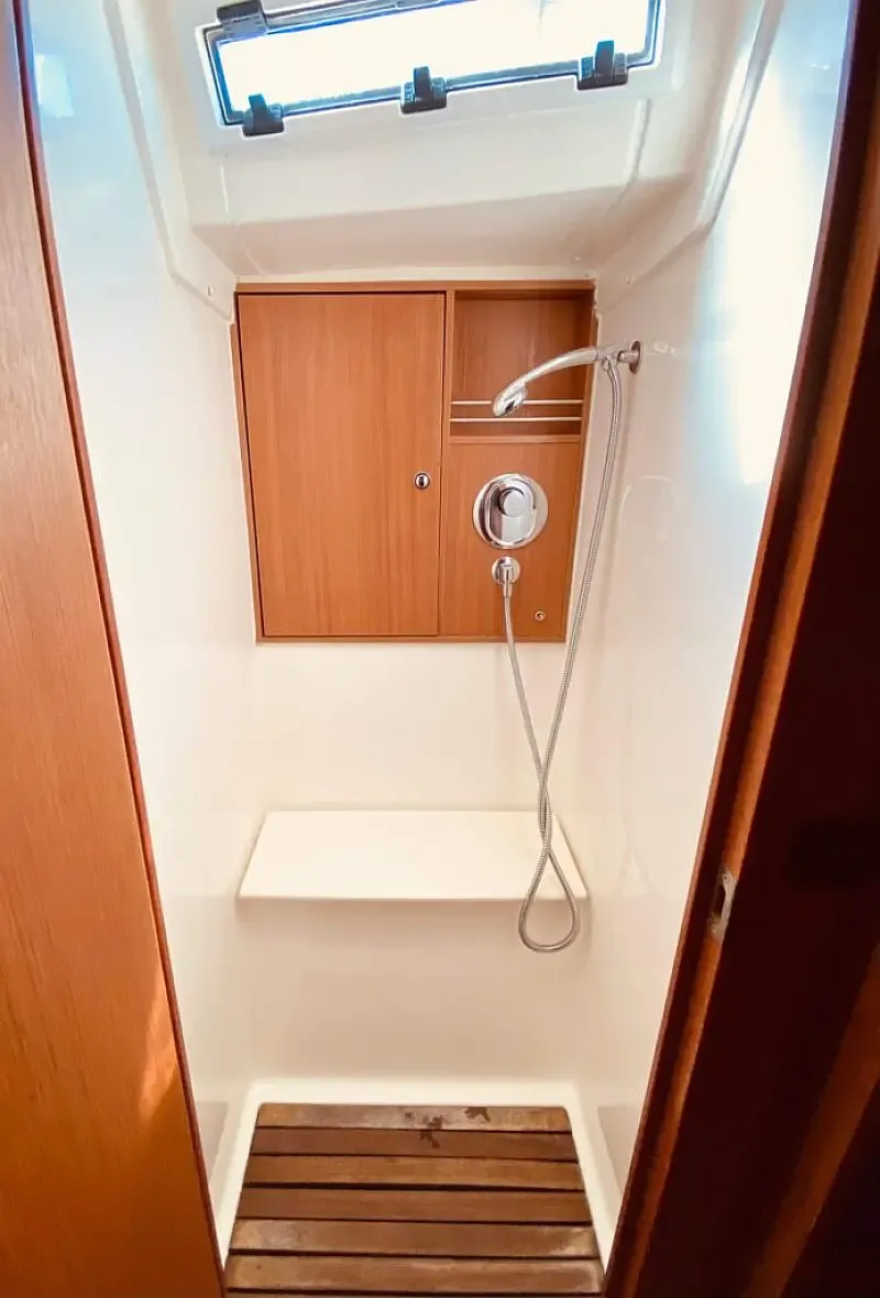 Bavaria Cruiser 45 (ID=17177) - фото 8