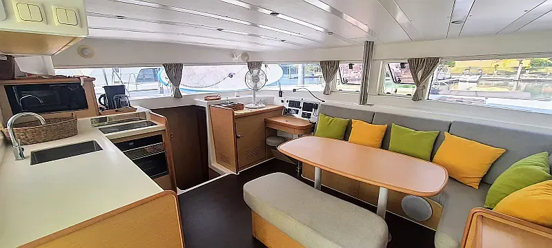 Lagoon 420 (ID=1727) - фото 21