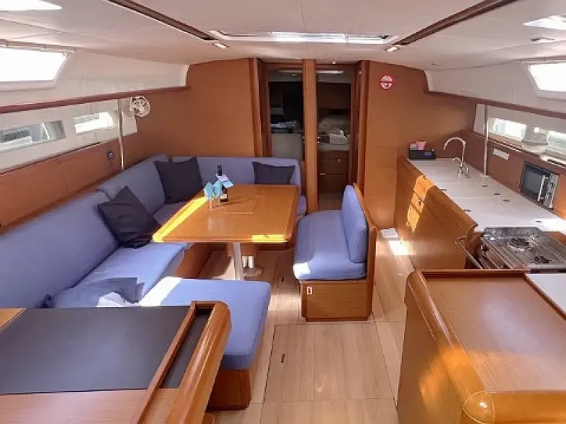 Sun Odyssey 519 (ID=17278) - фото 3