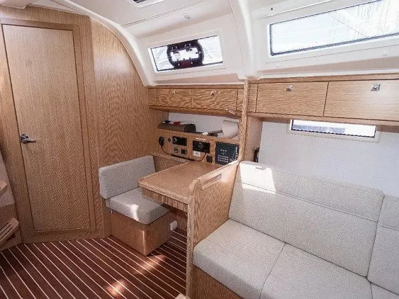 Bavaria Cruiser 37 (ID=17637) - фото 3