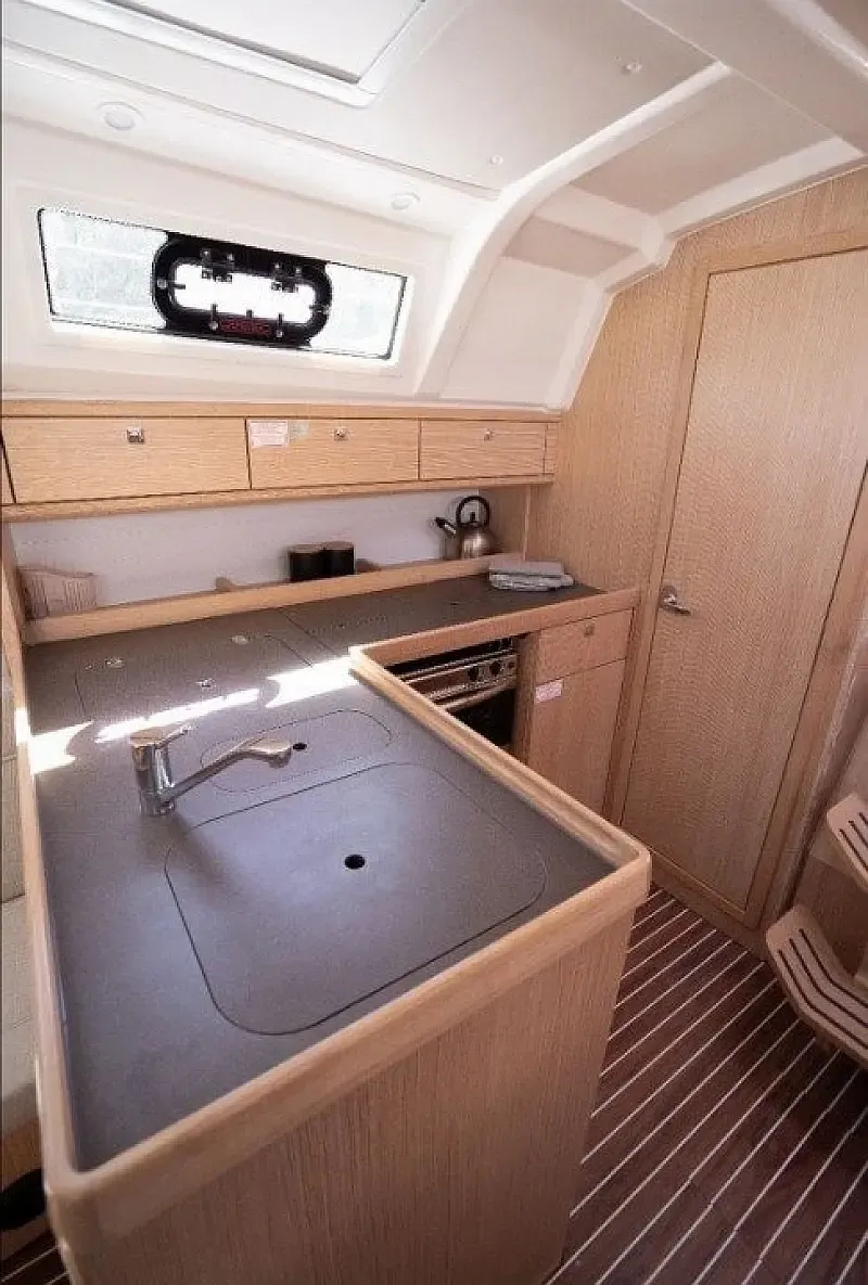 Bavaria Cruiser 37 (ID=17637) - фото 6