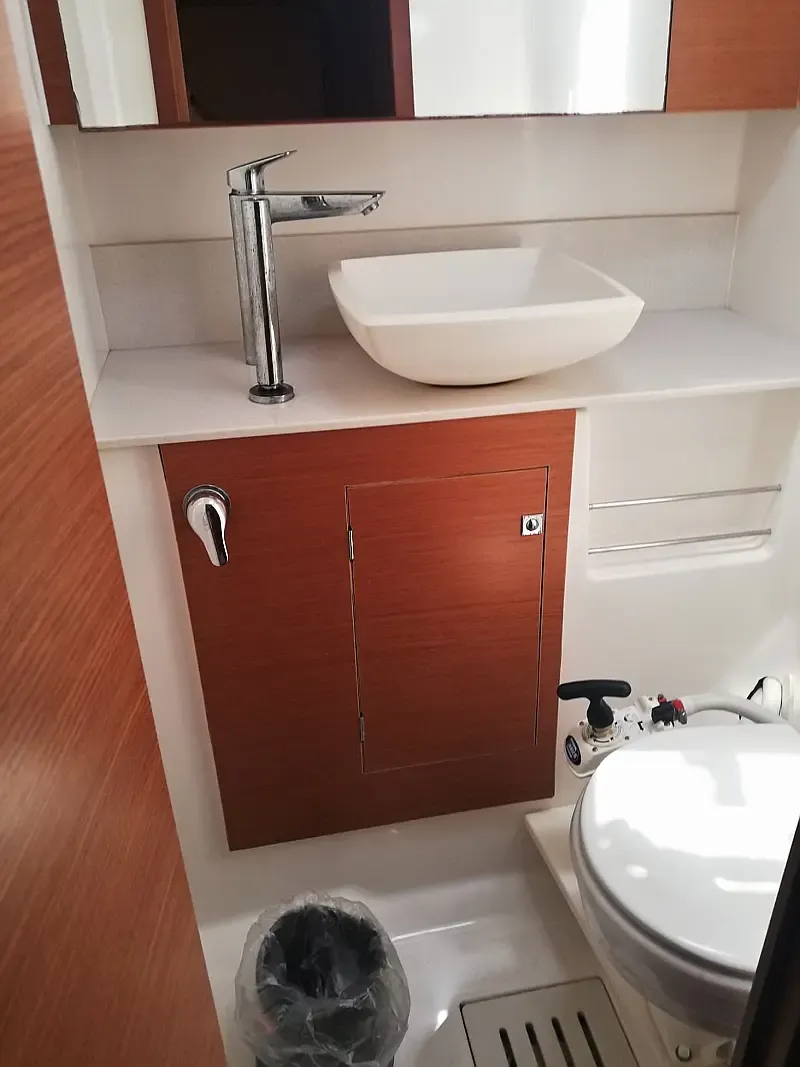 Dufour 520 Grand Large (ID=17725) - фото 11