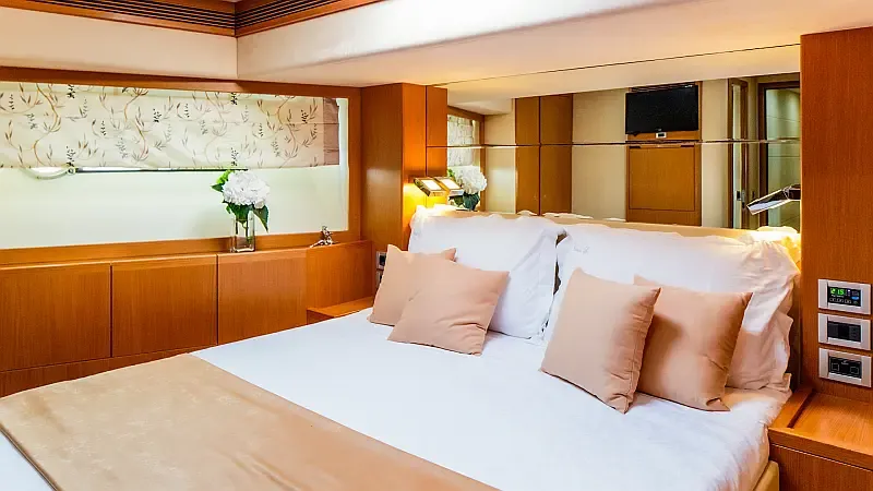 Ferretti 780 (ID=17886) - фото 24