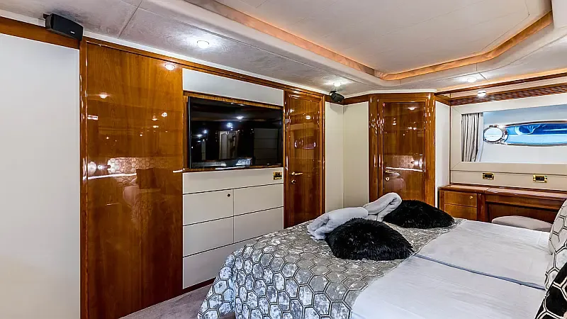 Ferretti 880 (ID=17889) - фото 17