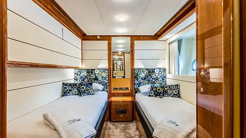Ferretti 880 (ID=17889) - фото 19