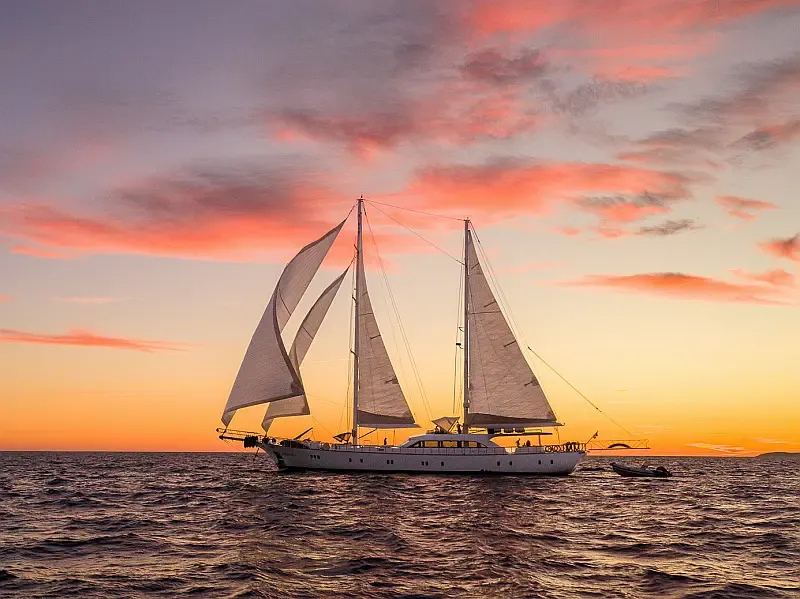 Luxury Sailing Yacht (ID=17893)