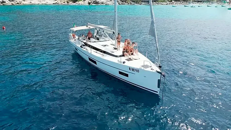 Bavaria C45 (ID=17954) - фото 13