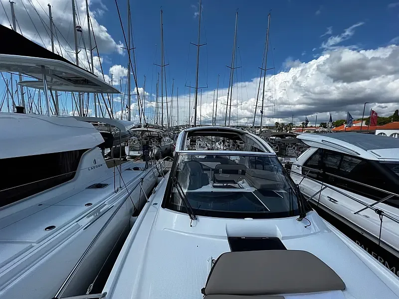Bavaria S33 HT (ID=18031) - фото 9