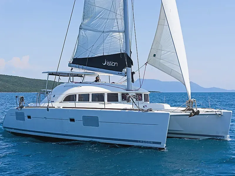 Lagoon 380 (ID=18121)