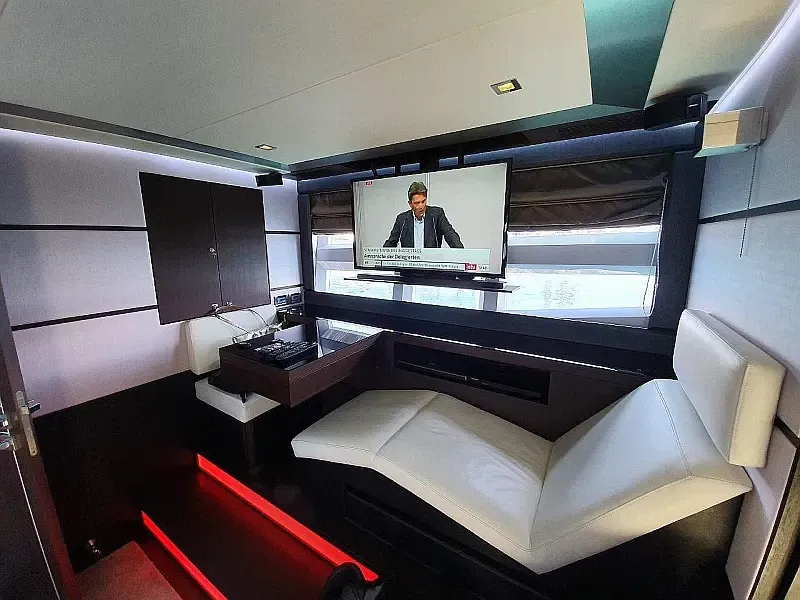 Galeon 700 (ID=18245) - фото 7