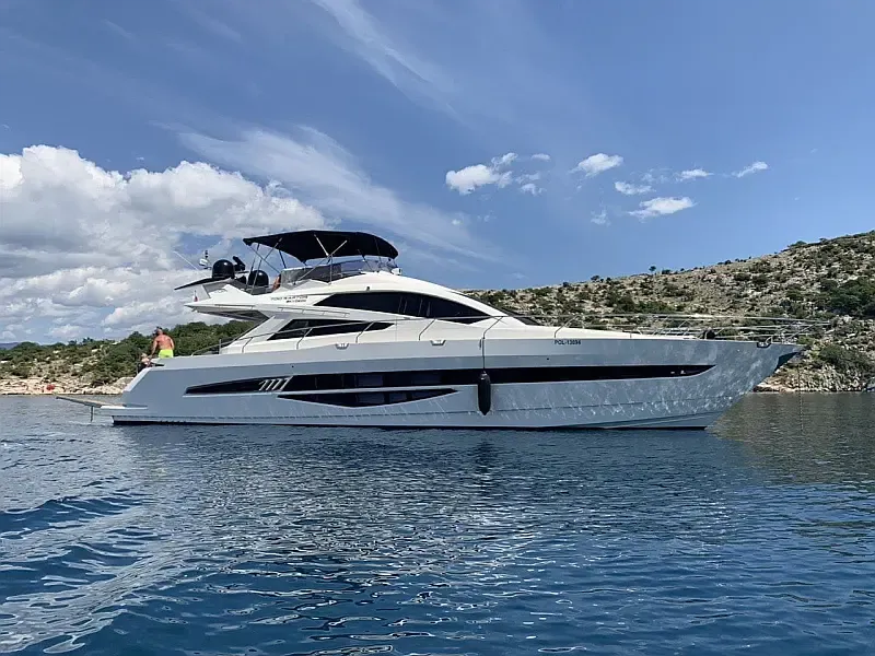 Galeon 700 (ID=18245)