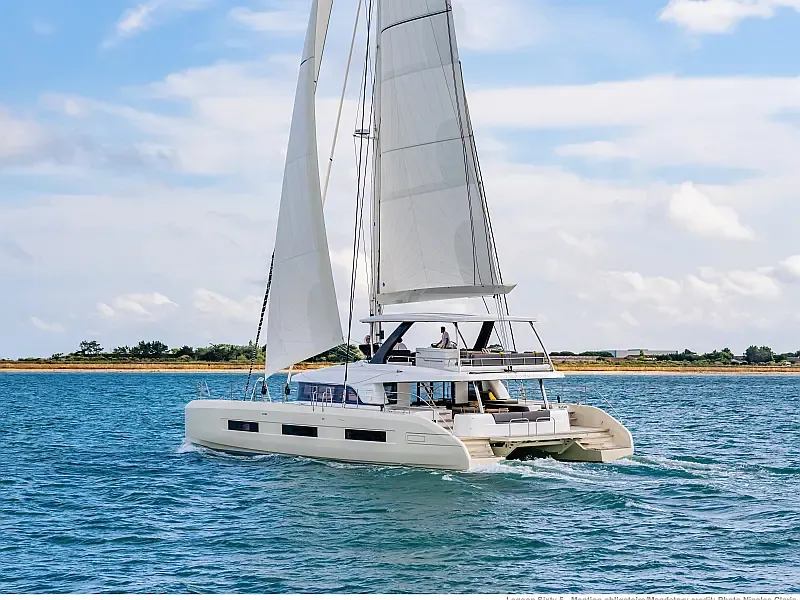 Lagoon Sixty 5 (ID=18305)