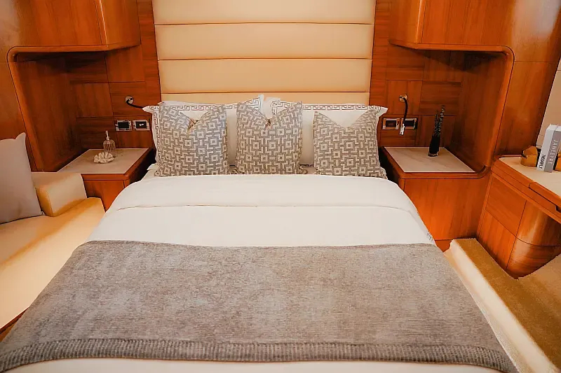 Luxury Motor Yacht (ID=18317) - фото 13