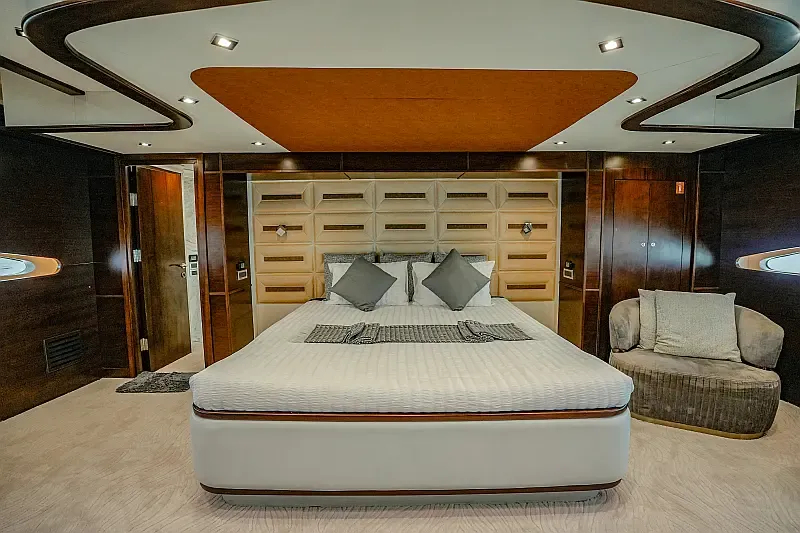 Luxury Motor Yacht (ID=18318) - фото 28