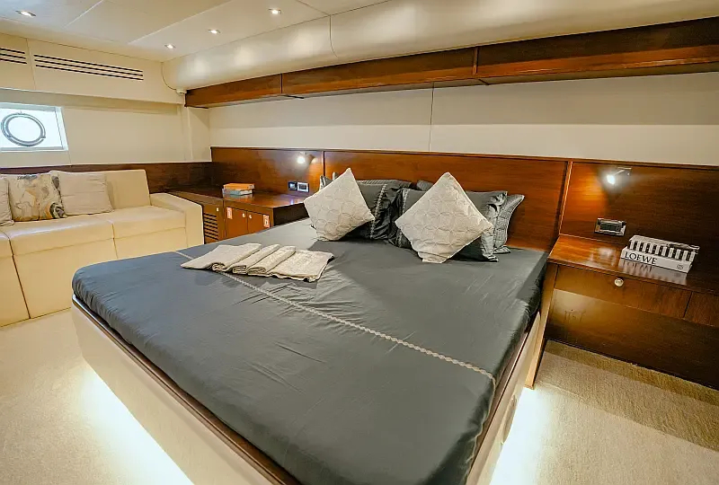 Luxury Motor Yacht (ID=18318) - фото 31