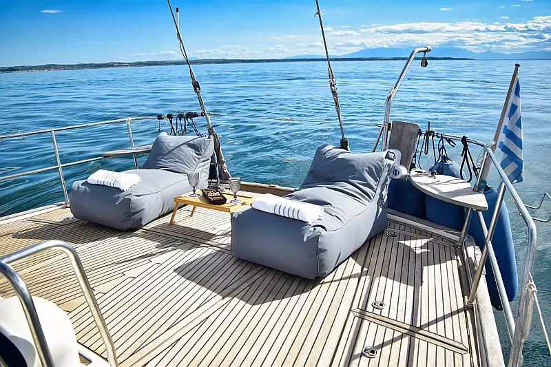 Beneteau 57 (ID=18376) - фото 10