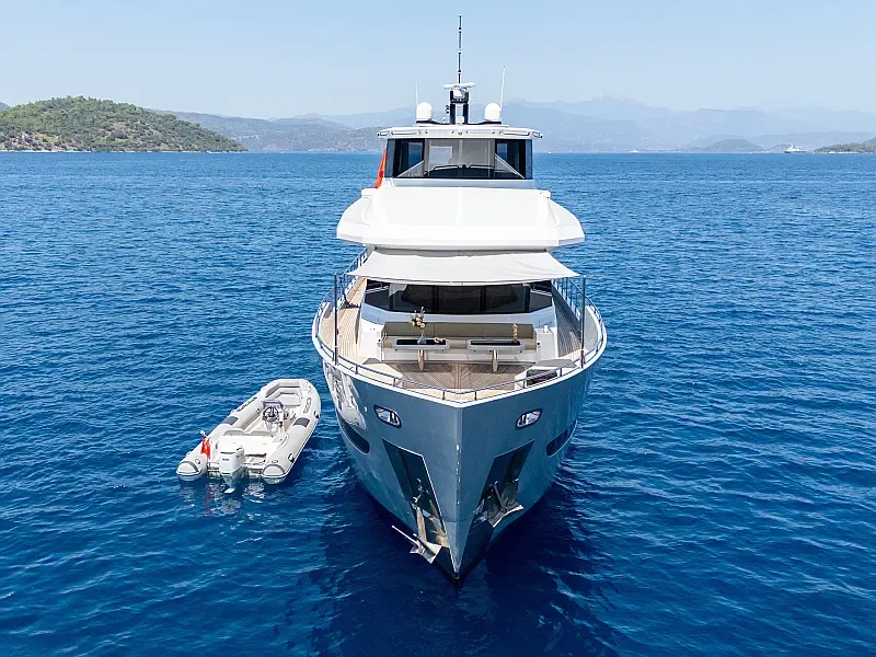 Motoryacht (ID=18508)