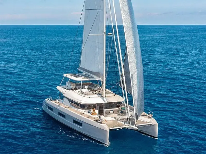 Lagoon 60 (ID=18532)