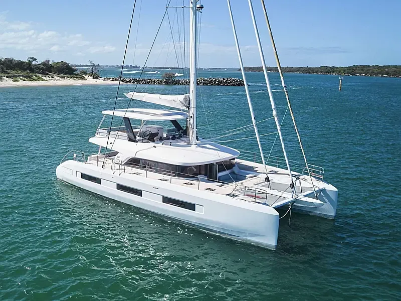 Lagoon Sixty 5 (ID=18589)