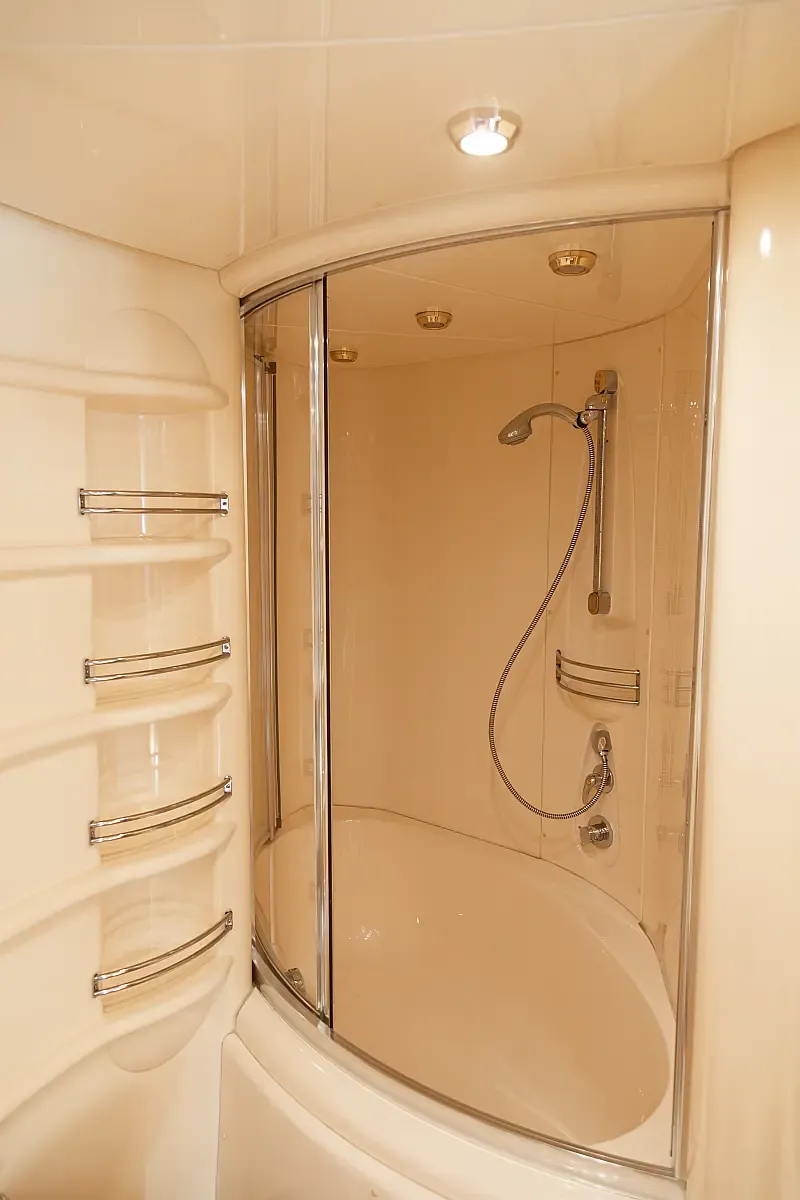 Azimut 68 E (ID=18747) - фото 44