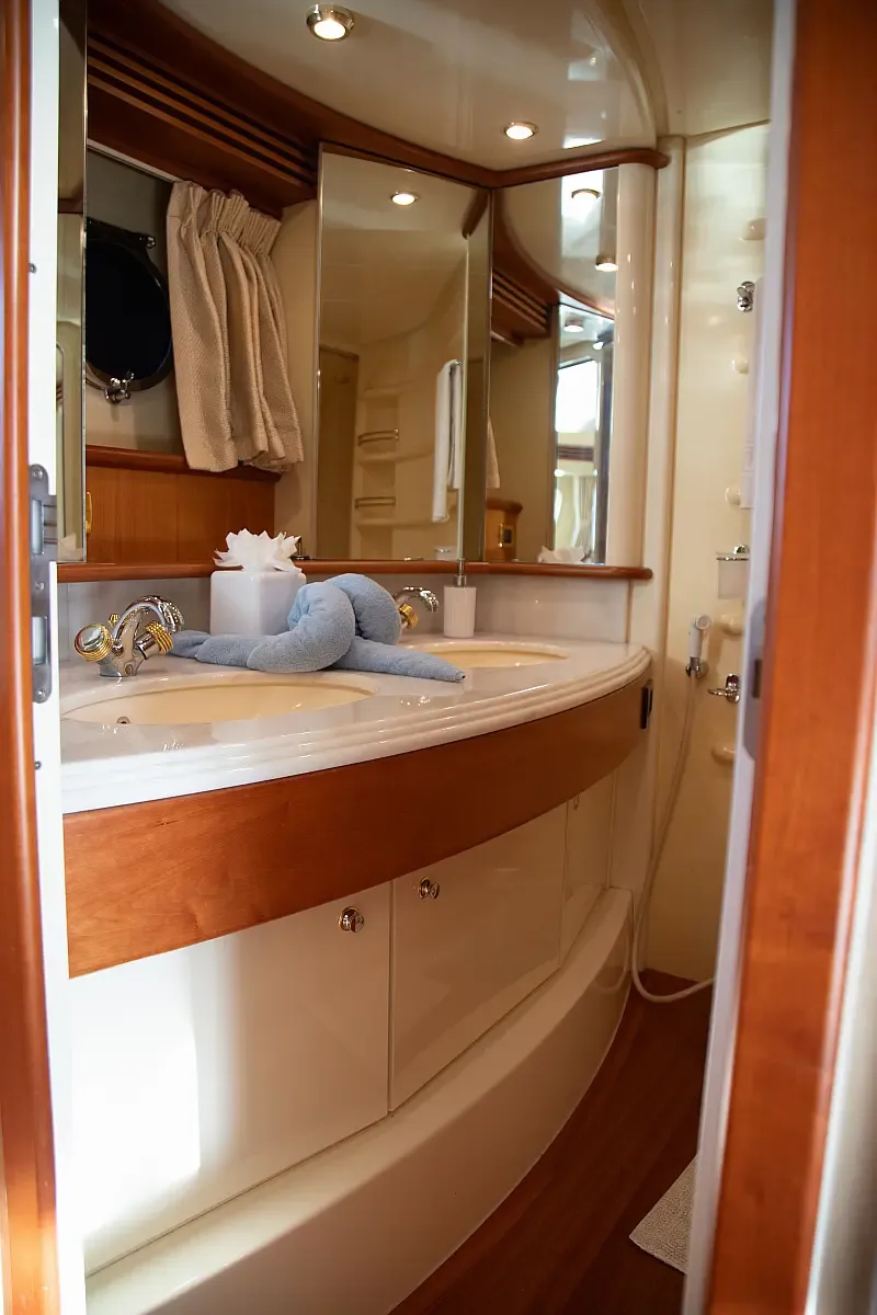 Azimut 68 E (ID=18747) - фото 46
