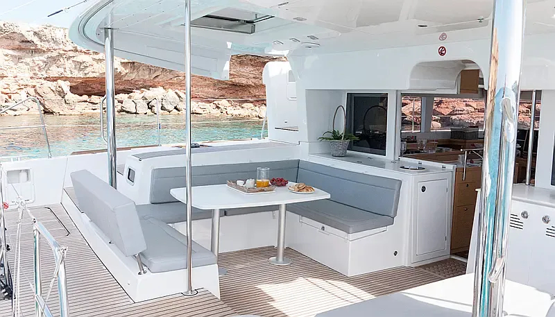 Lagoon 450 (ID=2030) - фото 8