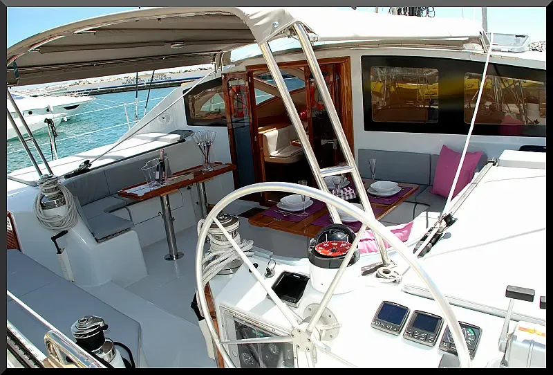 Privilege 51 (ID=2085) - фото 6