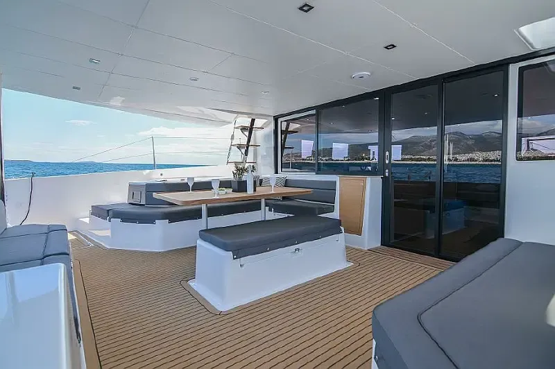 Dufour Catamaran 48 (ID=2163) - фото 6